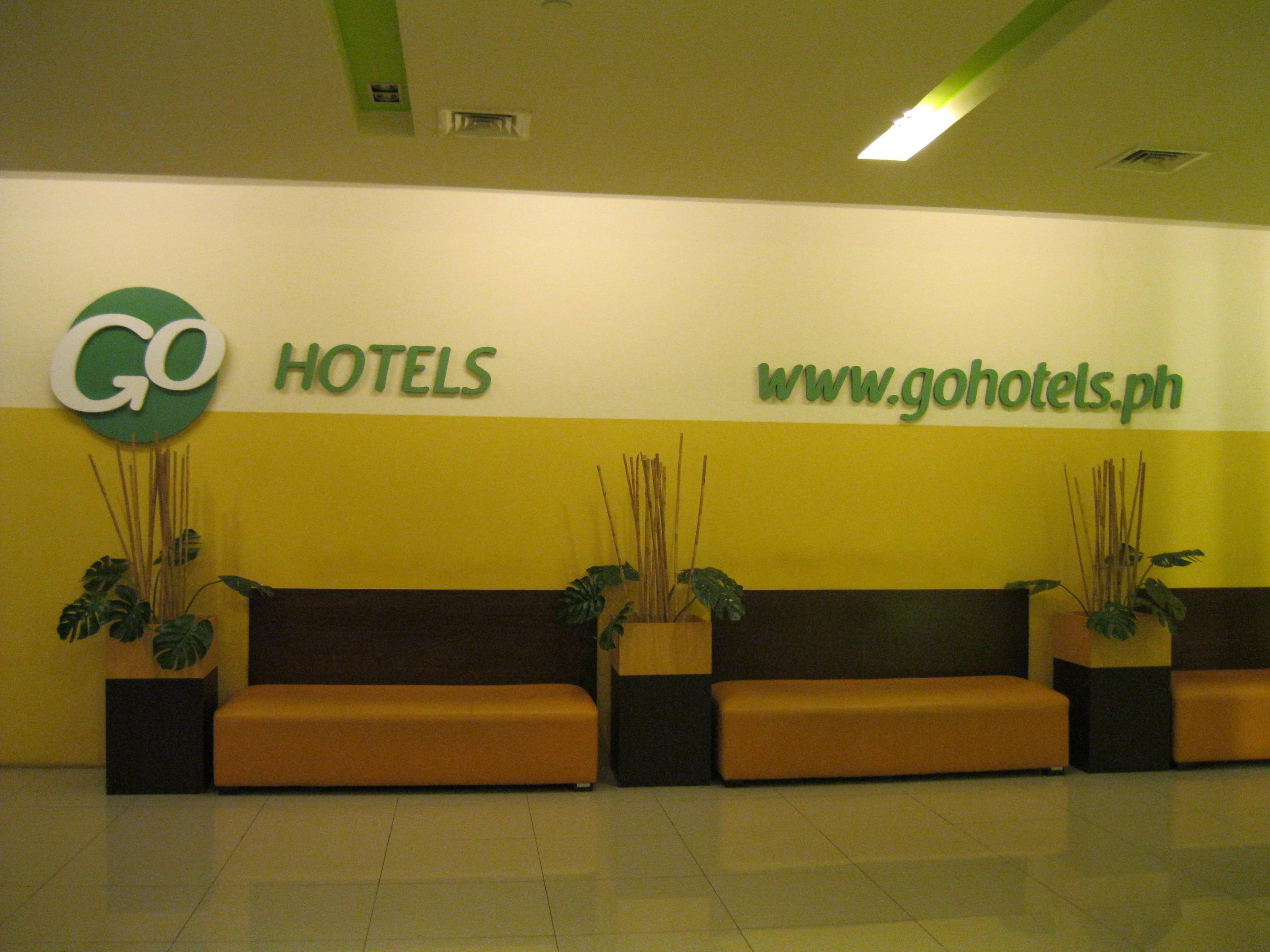 Go Hotels Plus Mandaluyong Eksteriør billede