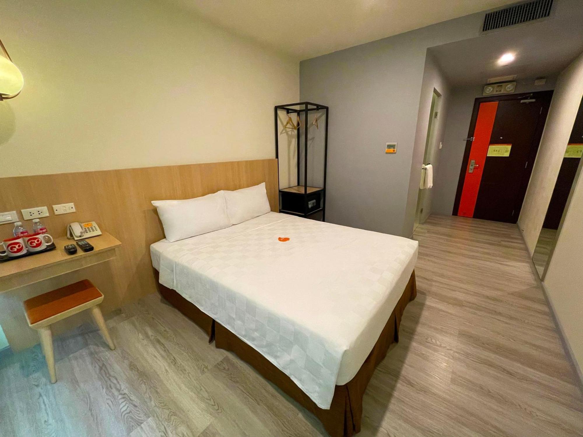 Go Hotels Plus Mandaluyong Eksteriør billede