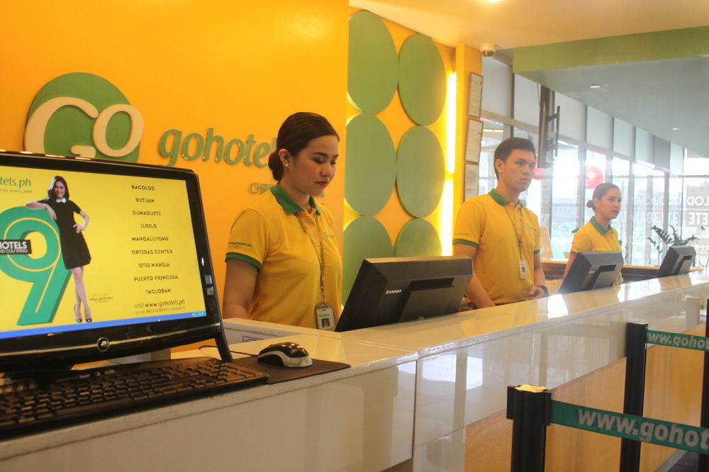 Go Hotels Plus Mandaluyong Eksteriør billede