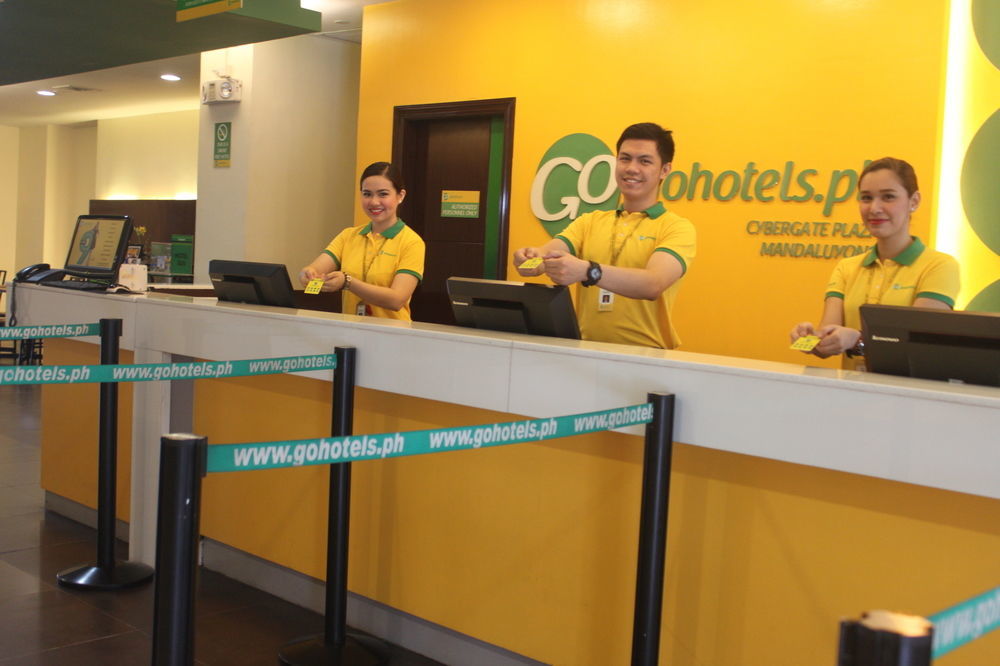 Go Hotels Plus Mandaluyong Eksteriør billede