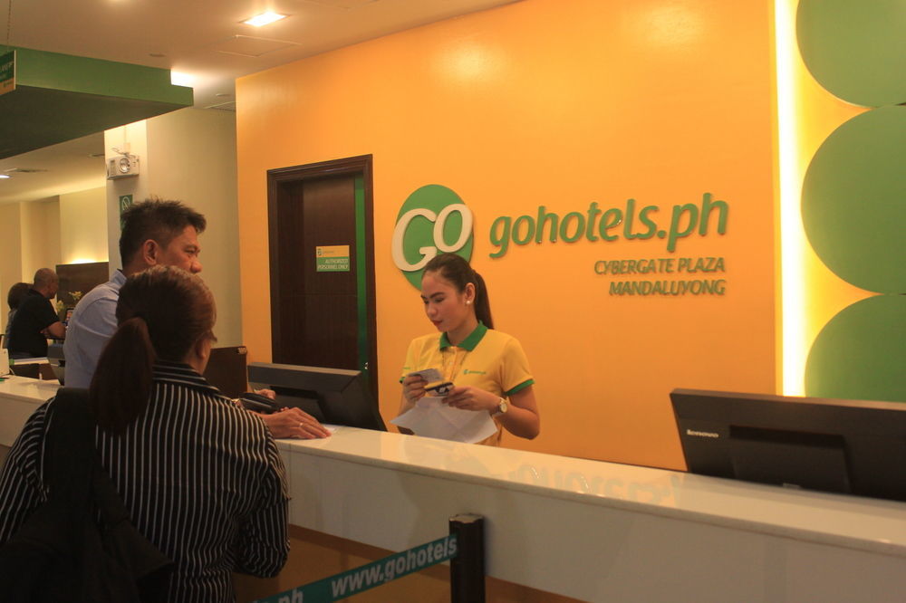 Go Hotels Plus Mandaluyong Eksteriør billede